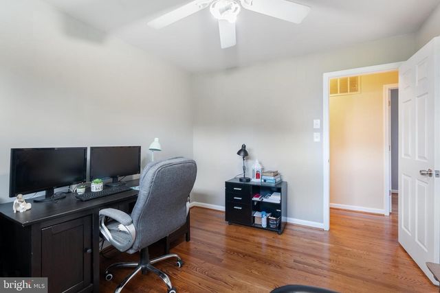 104 HOLLINS FERRY RD, Glen Burnie, MD 21061