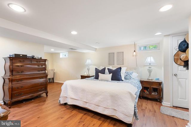 104 HOLLINS FERRY RD, Glen Burnie, MD 21061