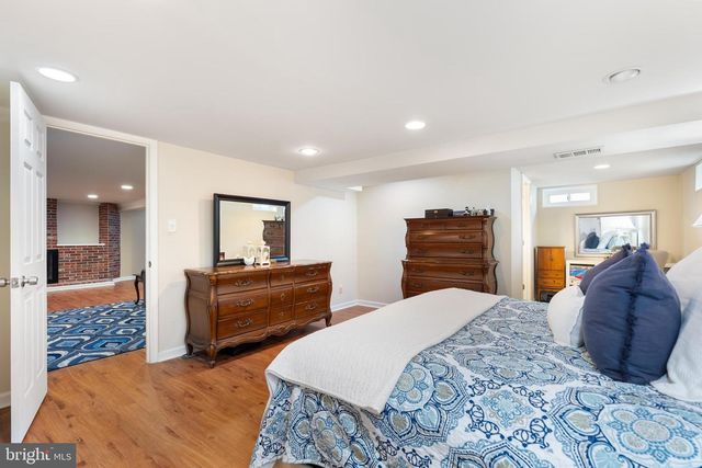 104 HOLLINS FERRY RD, Glen Burnie, MD 21061