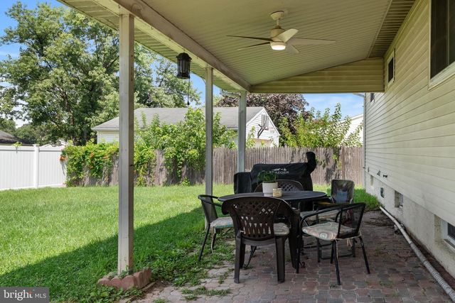 104 HOLLINS FERRY RD, Glen Burnie, MD 21061