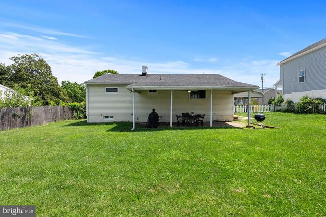 104 HOLLINS FERRY RD, Glen Burnie, MD 21061