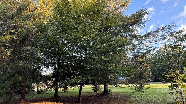 4584 E NC 150 Highway, Lincolnton, NC 28092