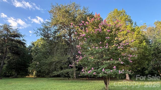 4584 E NC 150 Highway, Lincolnton, NC 28092