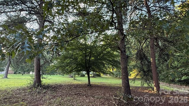 4584 E NC 150 Highway, Lincolnton, NC 28092