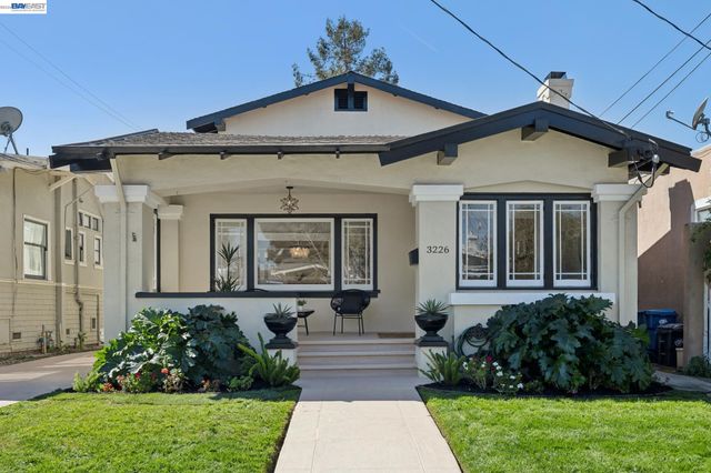 3226 Fairview Ave, Alameda, CA 94501