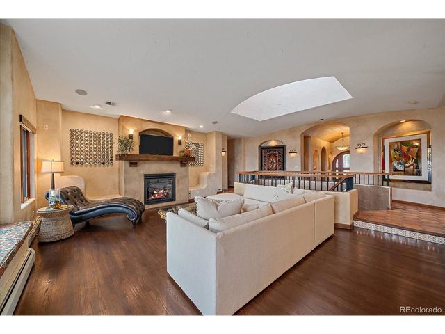 7022 Secrest Ct, Arvada, CO 80007