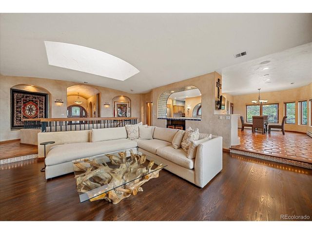 7022 Secrest Ct, Arvada, CO 80007