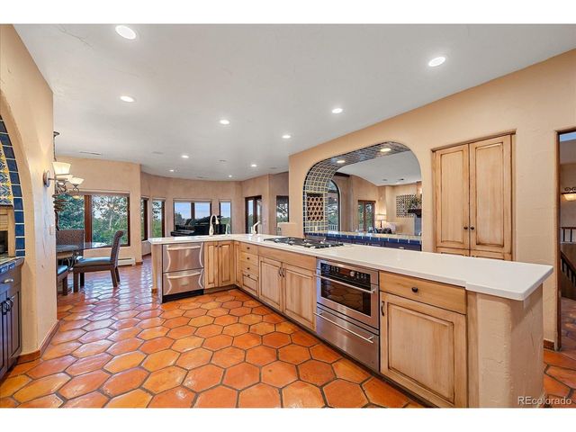 7022 Secrest Ct, Arvada, CO 80007