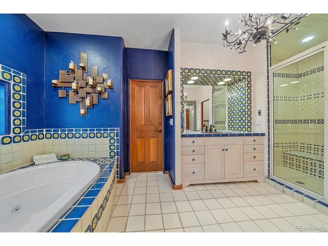 7022 Secrest Ct, Arvada, CO 80007