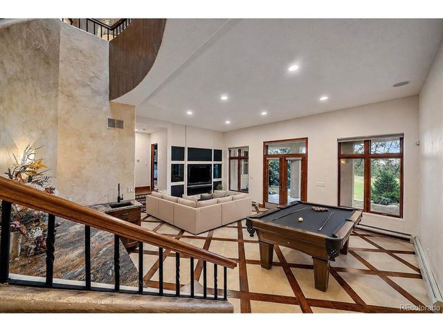 7022 Secrest Ct, Arvada, CO 80007