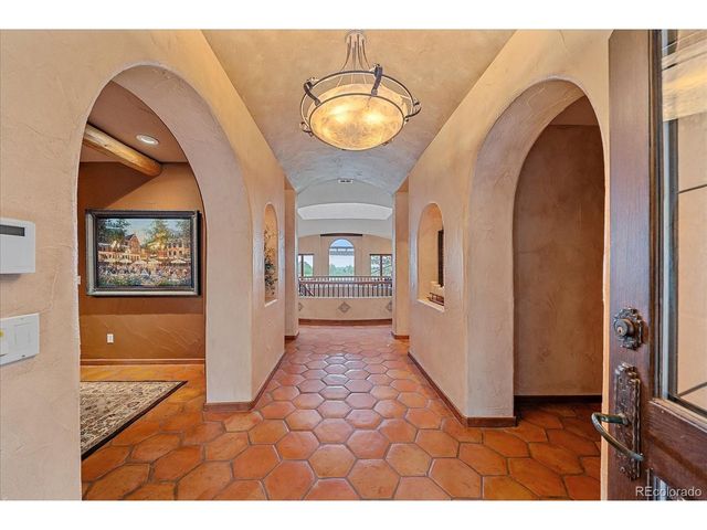 7022 Secrest Ct, Arvada, CO 80007