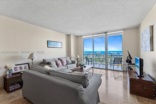 90 Alton Rd 2005, Miami Beach, FL 33139