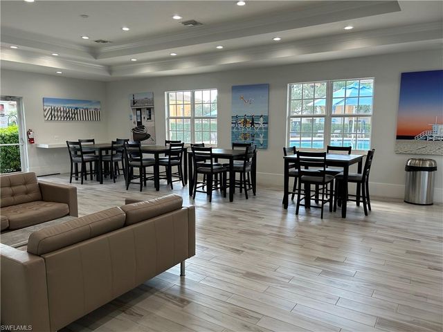 2904 Tuscan DR 301, Cape Coral, FL 33909