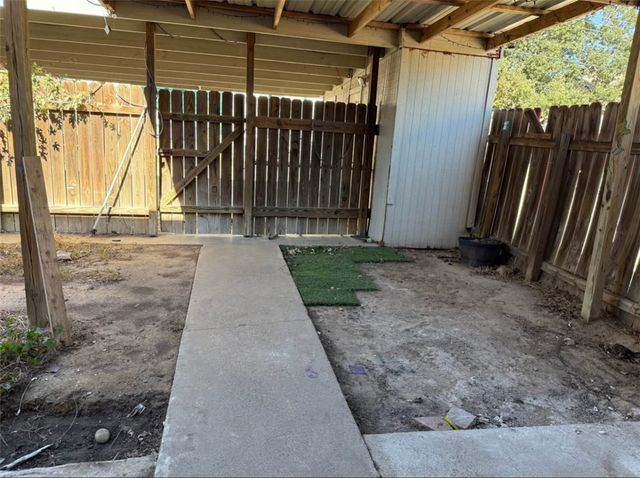 924 Navidad Street, Bryan, TX 77801