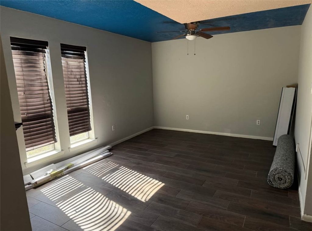 924 Navidad Street, Bryan, TX 77801