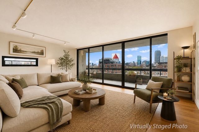 566 Commonwealth 801, Boston, MA 02215