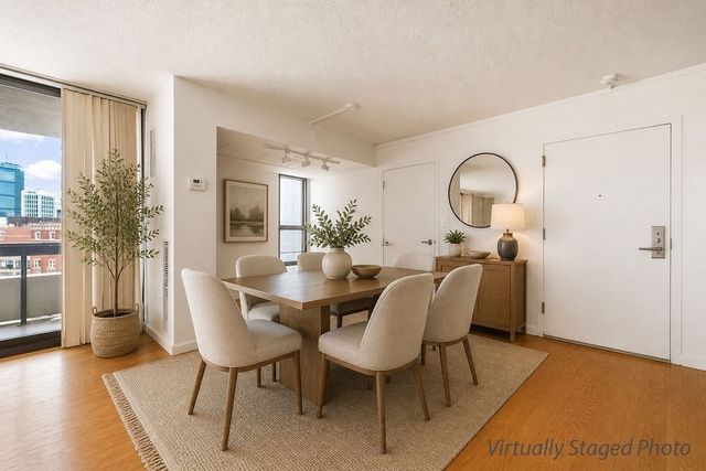 566 Commonwealth 801, Boston, MA 02215