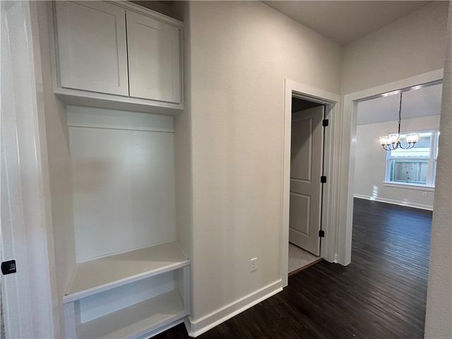 2857 Messenger Way, Bryan, TX 77803