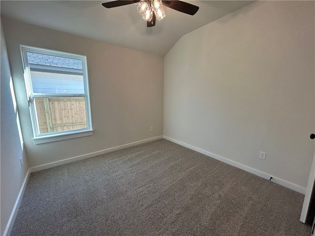 2857 Messenger Way, Bryan, TX 77803