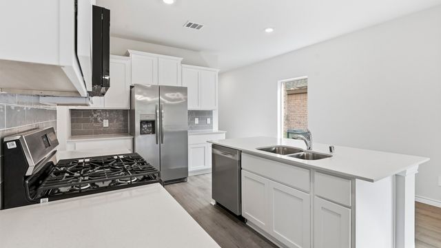 1302 Crookpost Drive, Princeton, TX 75407