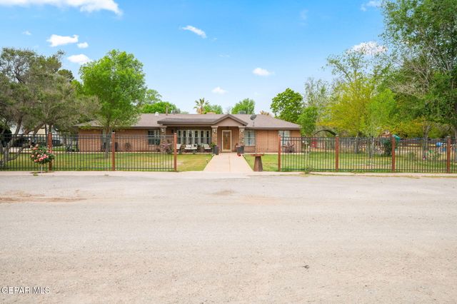 11566 N LOOP Drive, Socorro, TX 79927