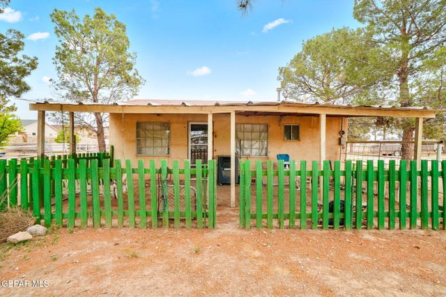 11566 N LOOP Drive, Socorro, TX 79927