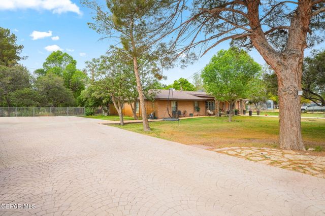 11566 N LOOP Drive, Socorro, TX 79927