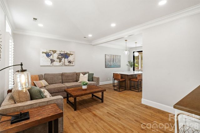 7716 Rathlin Court, Charlotte, NC 28270