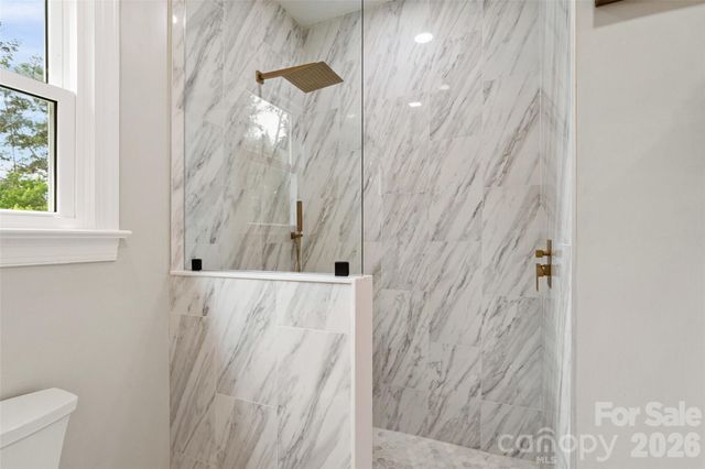 7716 Rathlin Court, Charlotte, NC 28270