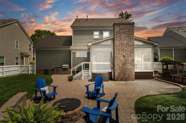 7716 Rathlin Court, Charlotte, NC 28270