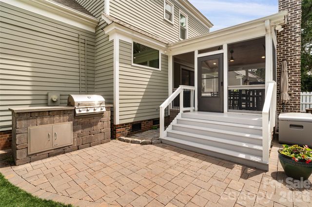 7716 Rathlin Court, Charlotte, NC 28270