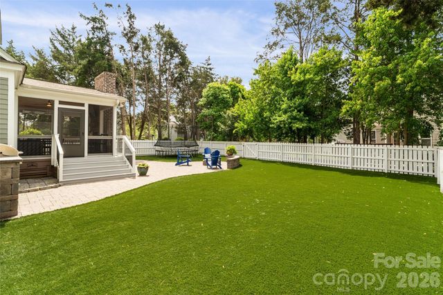 7716 Rathlin Court, Charlotte, NC 28270