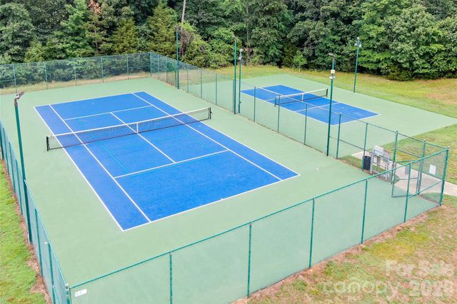 7716 Rathlin Court, Charlotte, NC 28270