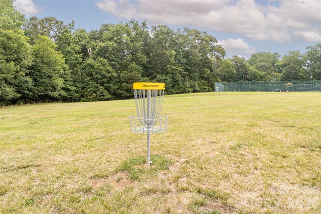 7716 Rathlin Court, Charlotte, NC 28270