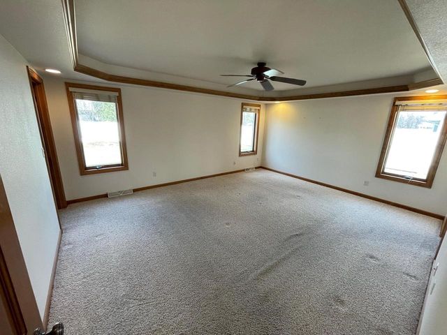 4226 E APPLESEED DRIVE, Appleton, WI 54913