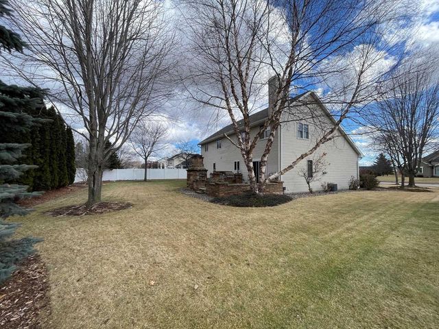 4226 E APPLESEED DRIVE, Appleton, WI 54913