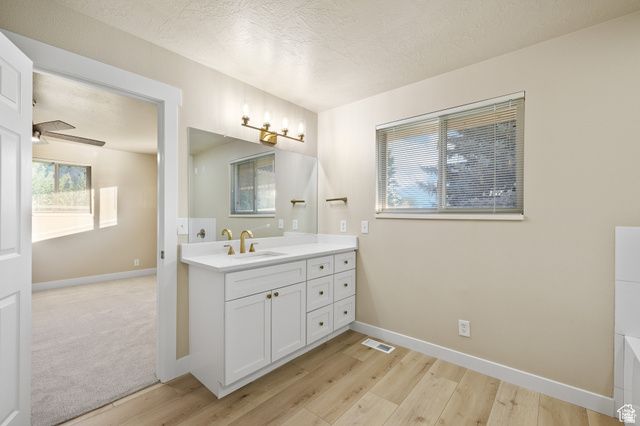 10861 N PANORAMA DR, Highland, UT 84003