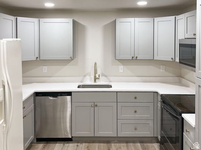 10861 N PANORAMA DR, Highland, UT 84003