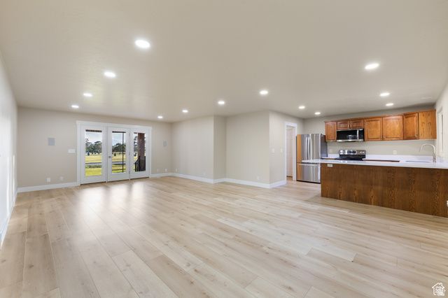 10861 N PANORAMA DR, Highland, UT 84003