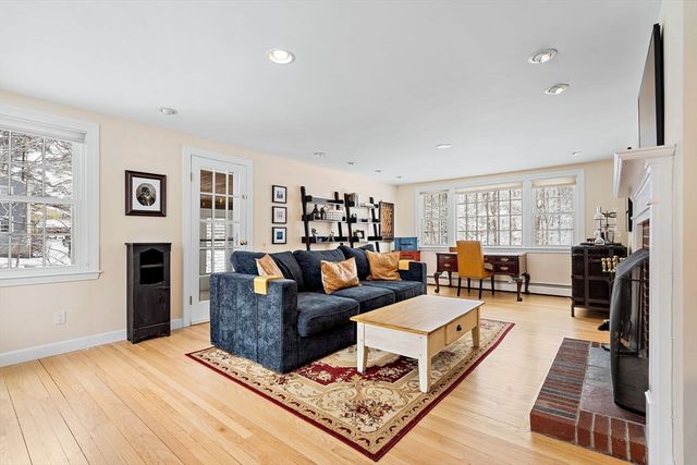 95 Concord Road, Acton, MA 01720