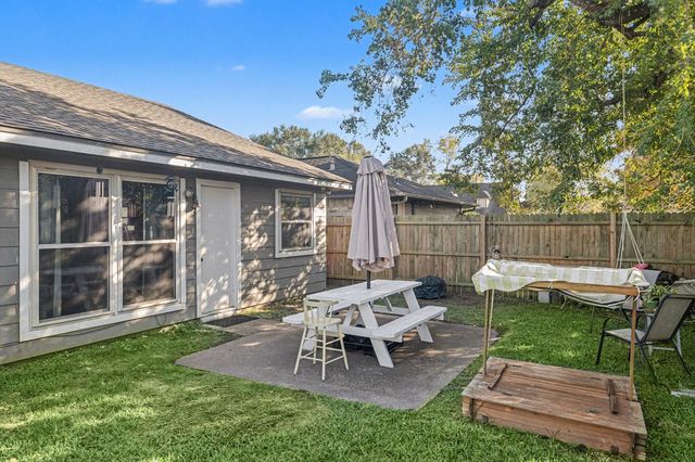 18907 Atascocita Trace Drive, Humble, TX 77346