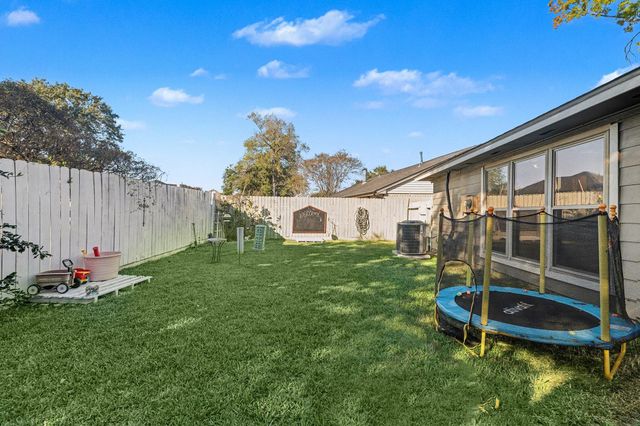 18907 Atascocita Trace Drive, Humble, TX 77346