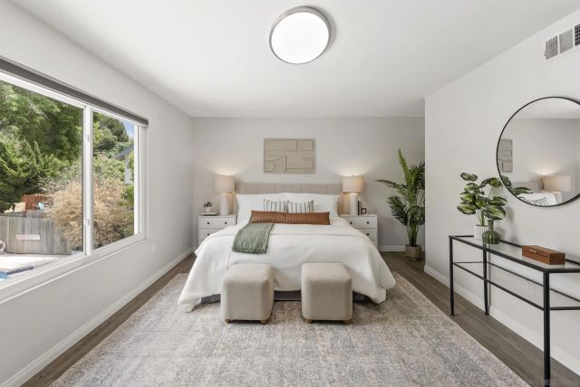 4547 Lisann, San Diego, CA 92117