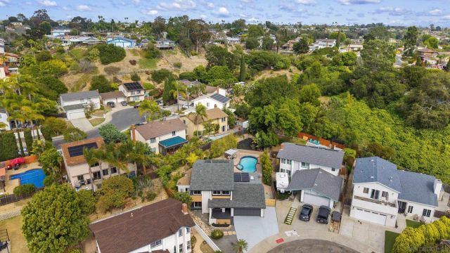 4547 Lisann, San Diego, CA 92117