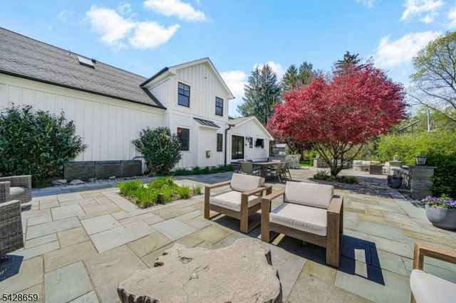 17 Masar Rd, Montville Twp., NJ 07045
