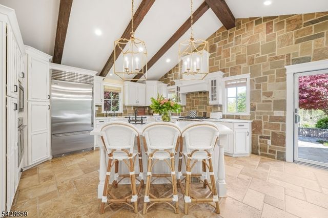 17 Masar Rd, Montville Twp., NJ 07045