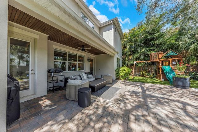 4109 W VASCONIA STREET, Tampa, FL 33629