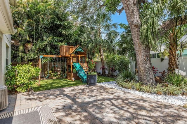 4109 W VASCONIA STREET, Tampa, FL 33629