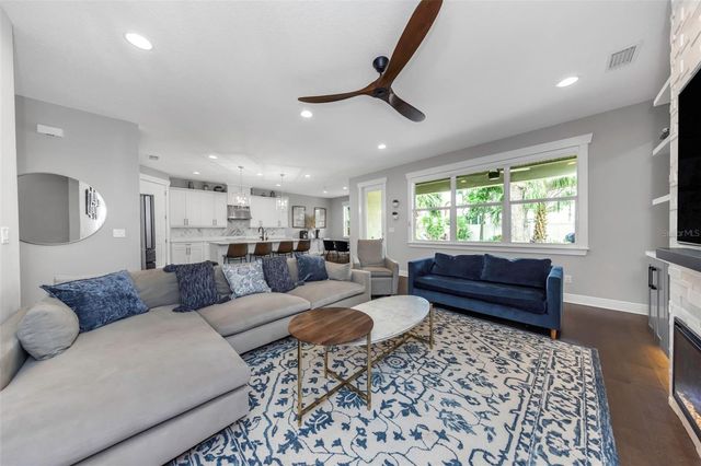 4109 W VASCONIA STREET, Tampa, FL 33629