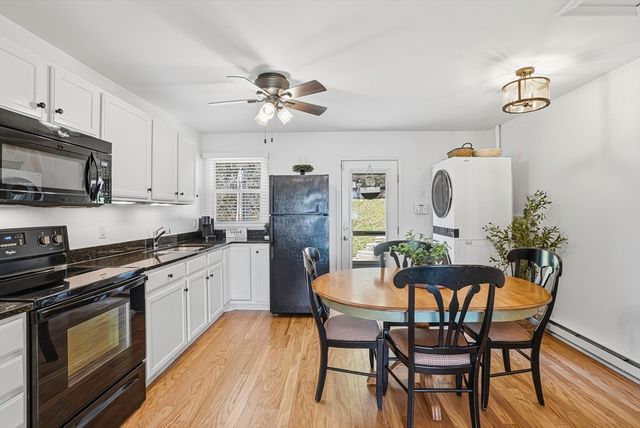 18 Delray Gdns, Northbridge, MA 01588